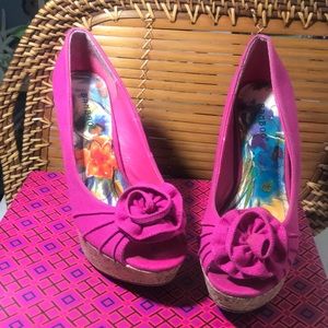 Bamboo Fuchsia Heels